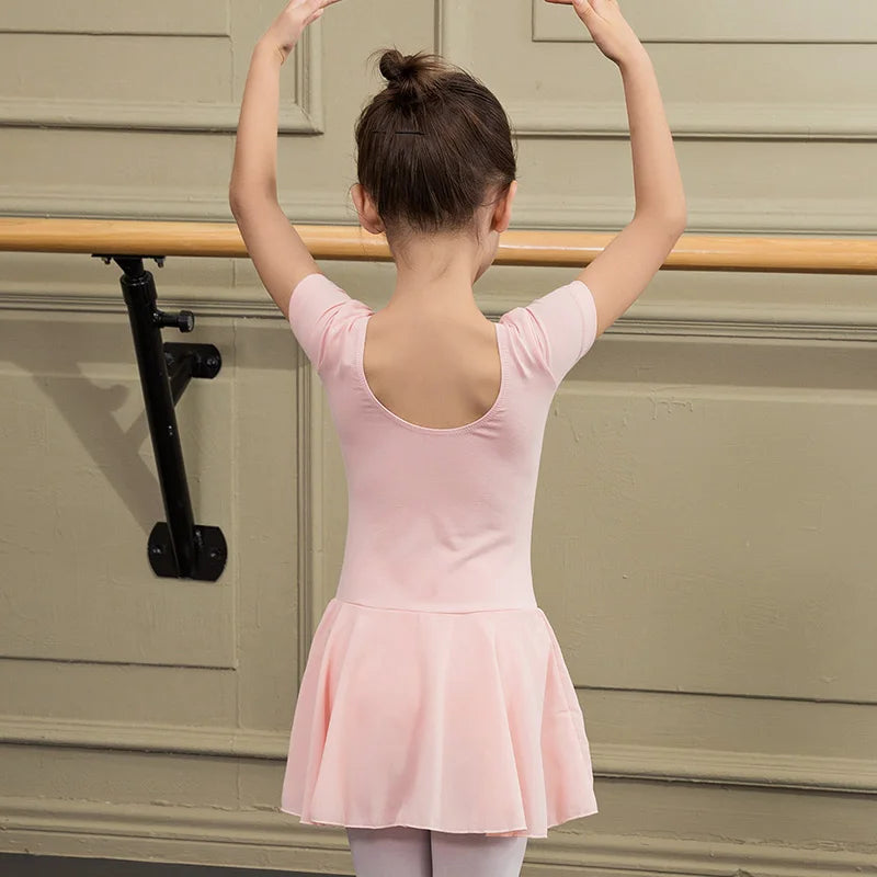 Justaucorps manches courtes avec jupette Sansha