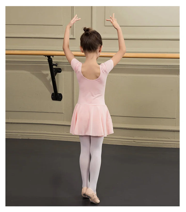 Justaucorps manches courtes avec jupette Sansha