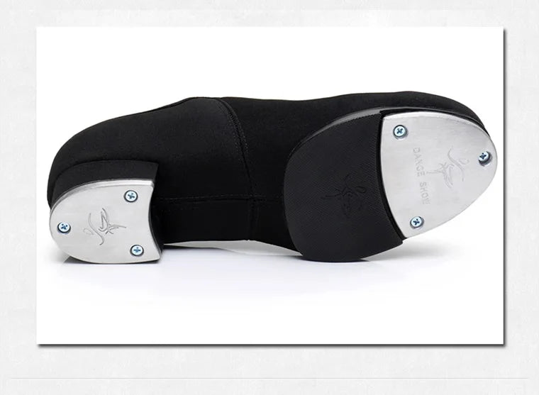 Chaussures de Claquettes unisexe Claude coloris noir ou rouge