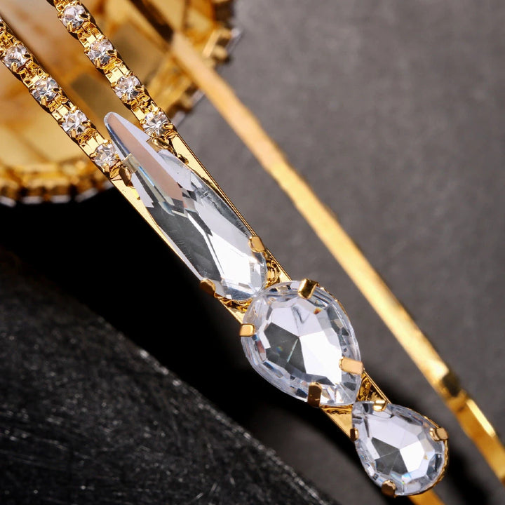 Coiffe Zora strass et plumes blanches