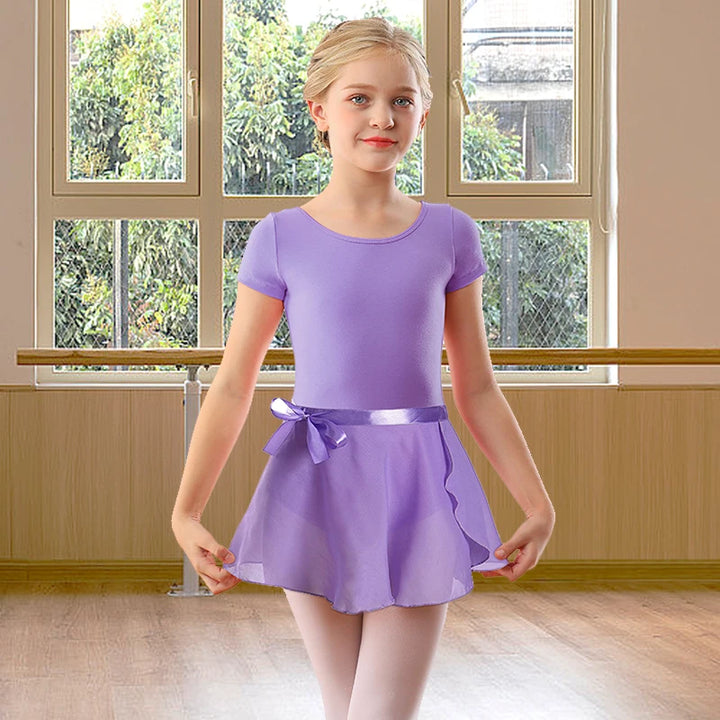 Justaucorps manches courtes avec jupette Sana