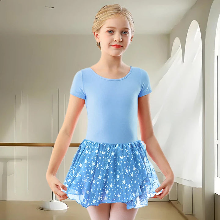 Justaucorps jupette brillante Bryanna manches & coloris au choix