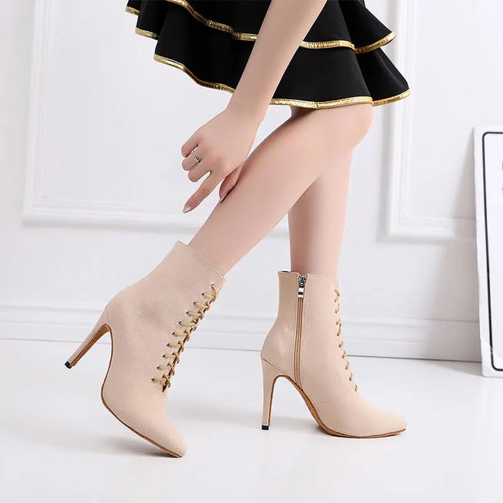 BOTTINES FERMÉES DANSE SHAYANE BEIGE TALONS DE 7 À 11CM