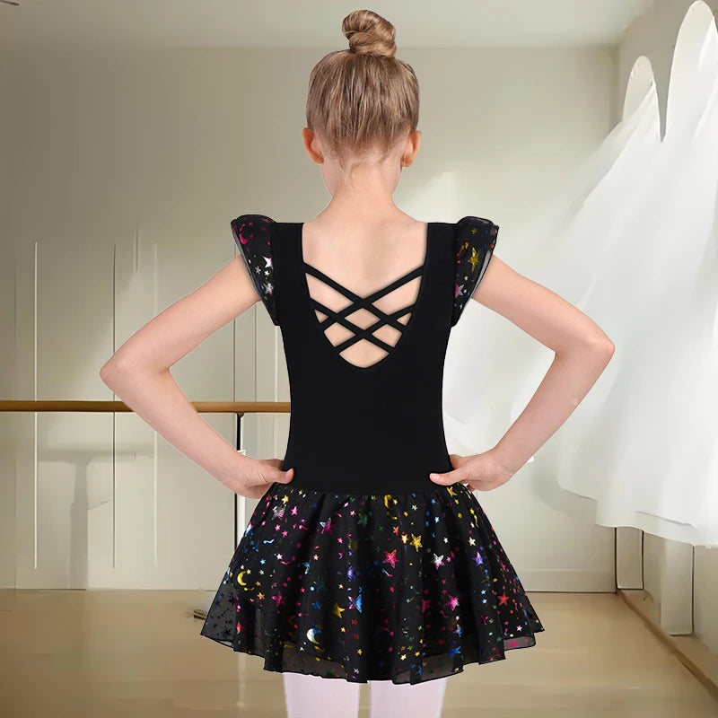 Justaucorps jupette brillante Bryanna manches & coloris au choix