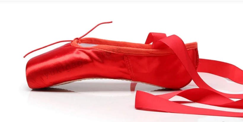 Chaussons Pointes satin rouge Taille 34 avec embouts
