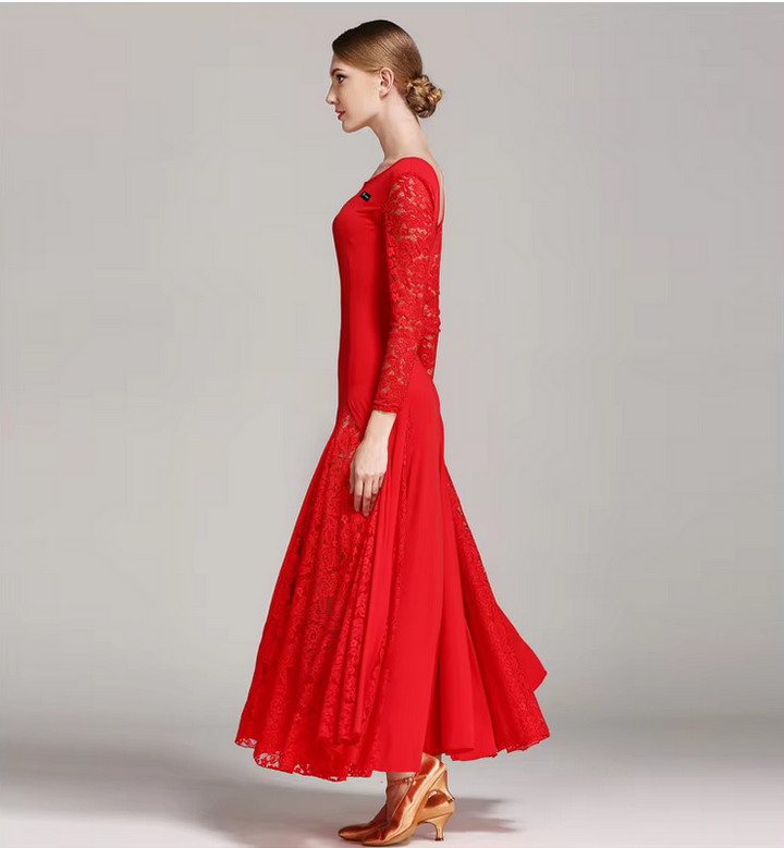 Robe longue manches longues et dentelle rouge Carmen
