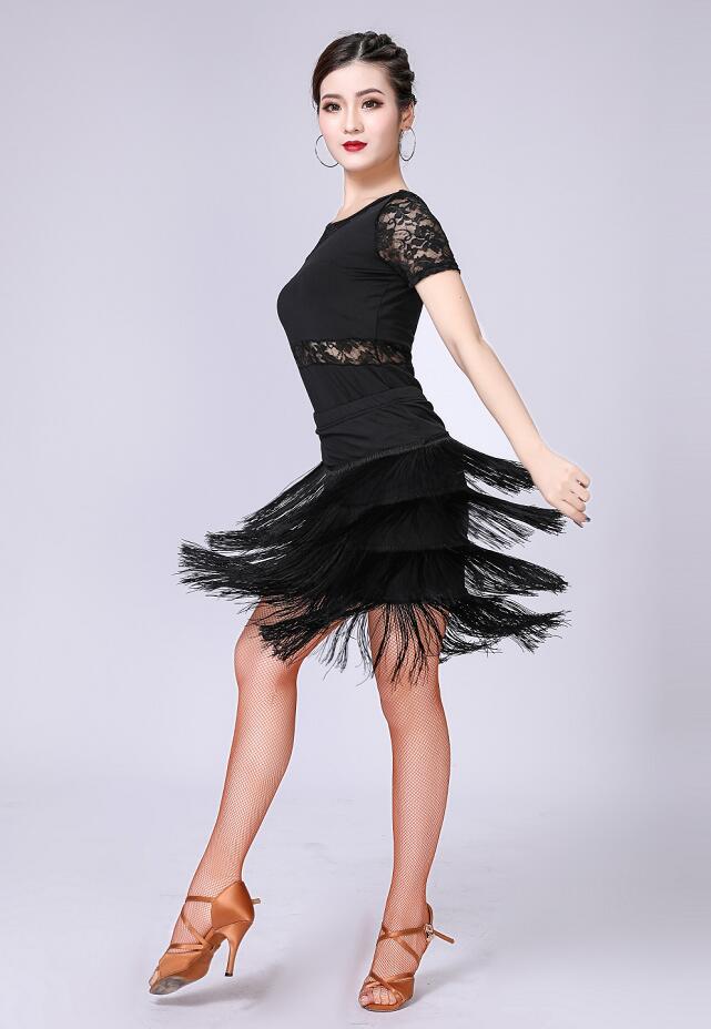 Robe de danse latine à franges et dentelle pour adulte - Top à manches courtes avec jupe - 3 coloris au choix: noir, violet, rouge - Dance Store