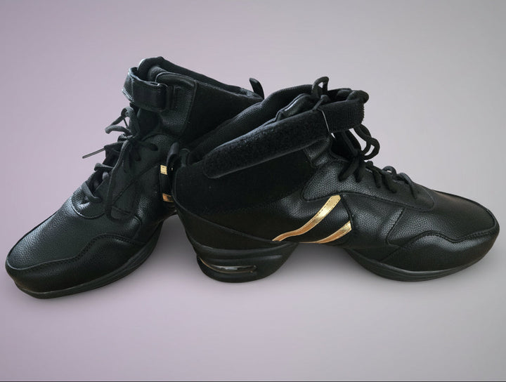 Baskets montantes cuir coloris noir & bandes or T44