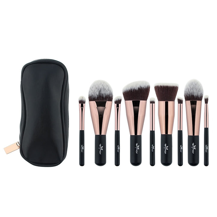 Set de 9 pinceaux à maquillage visage et yeux