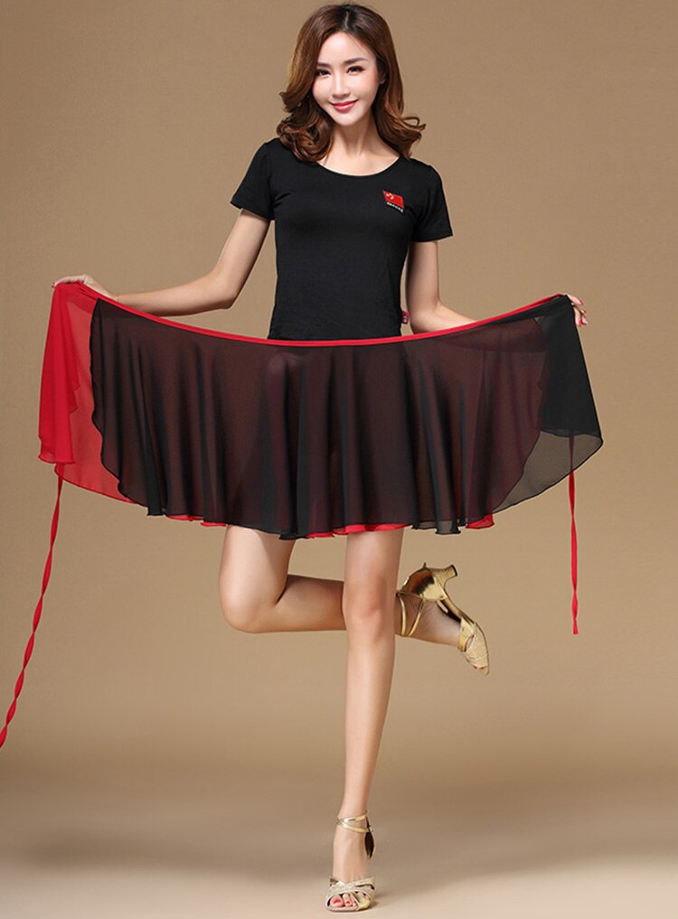 Jupe courte portefeuille danse latine