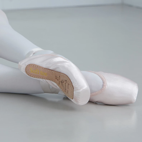 Chaussons Pointes en satin rose Sansha pour débutant