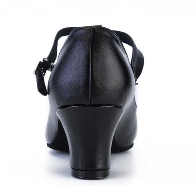 Chaussures de danse fermées Laurette talons carrés de 5cm