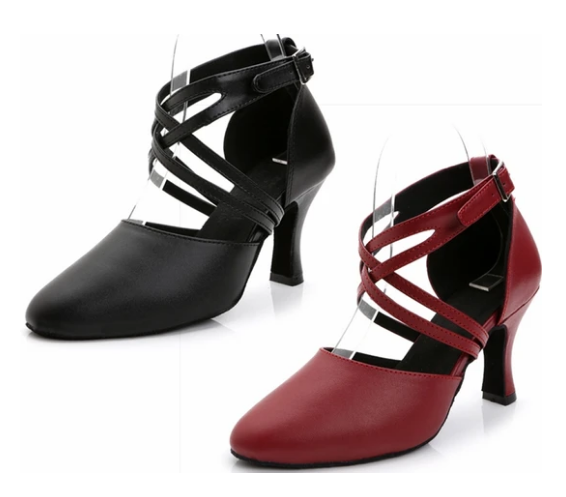 Chaussures de danse fermées coloris rouge - Talons de 5 à 8.3cm