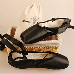 Chaussons Pointes en satin 9 couleurs au choix