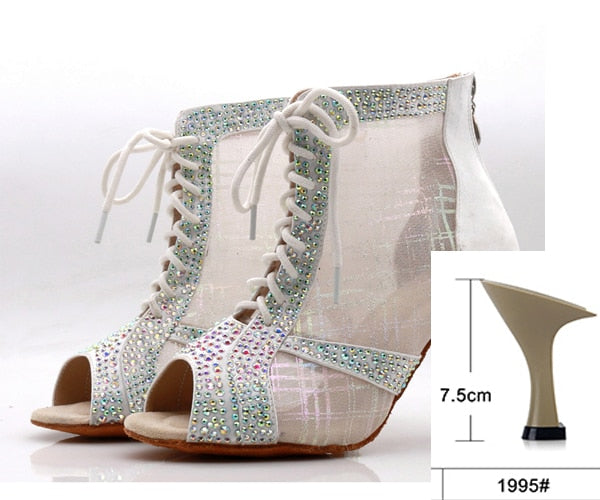 Bottines Rebecca couleur blanc avec strass Talons de 6 à 10cm