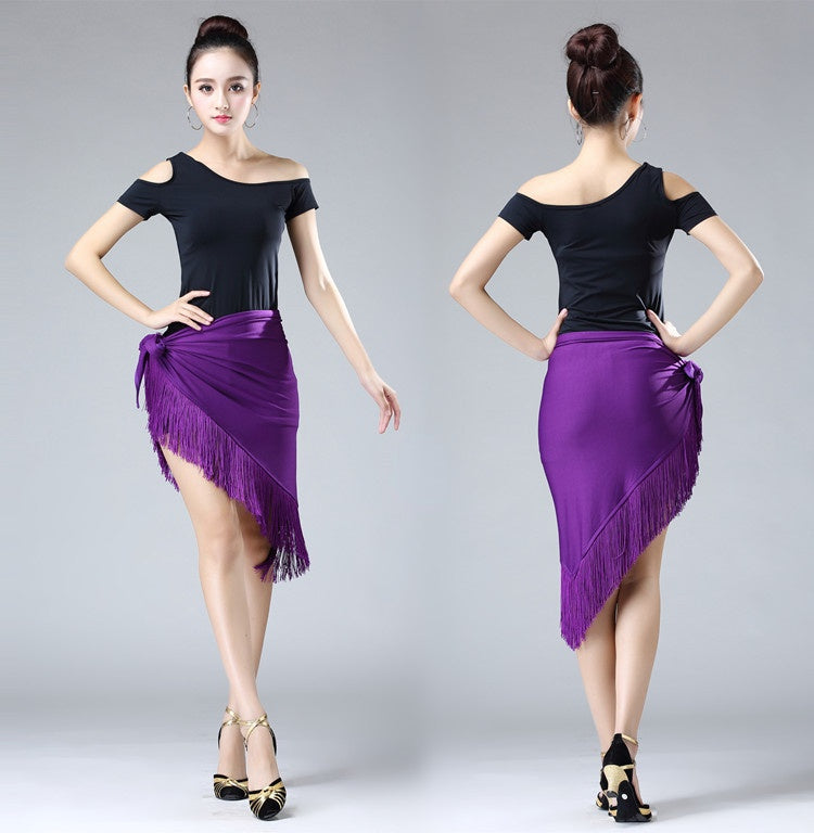 Jupe foulard triangle avec franges 14 coloris au choix