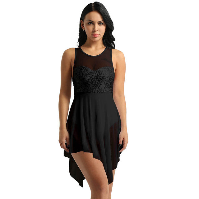 Robe Justaucorps asymétrique dos décolleté Larysa