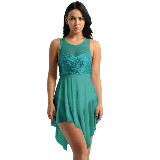 Robe Justaucorps asymétrique dos décolleté Larysa