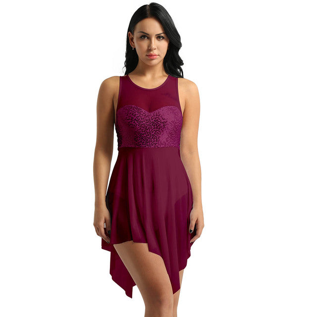 Robe Justaucorps asymétrique dos décolleté Larysa